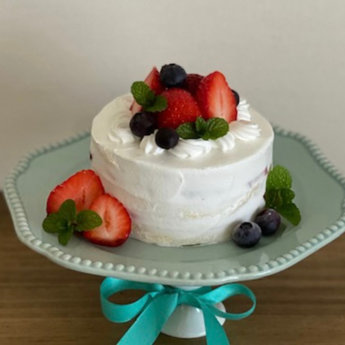 ケーキ初心者さんでも大丈夫 1歳のバースデーケーキ レシピ 作り方 By チコさんの台所 楽天レシピ ケーキ初心者さんでも大丈夫 1歳のバースデーケーキ レシピ 作り方 By チコさんの台所 楽天レシピ